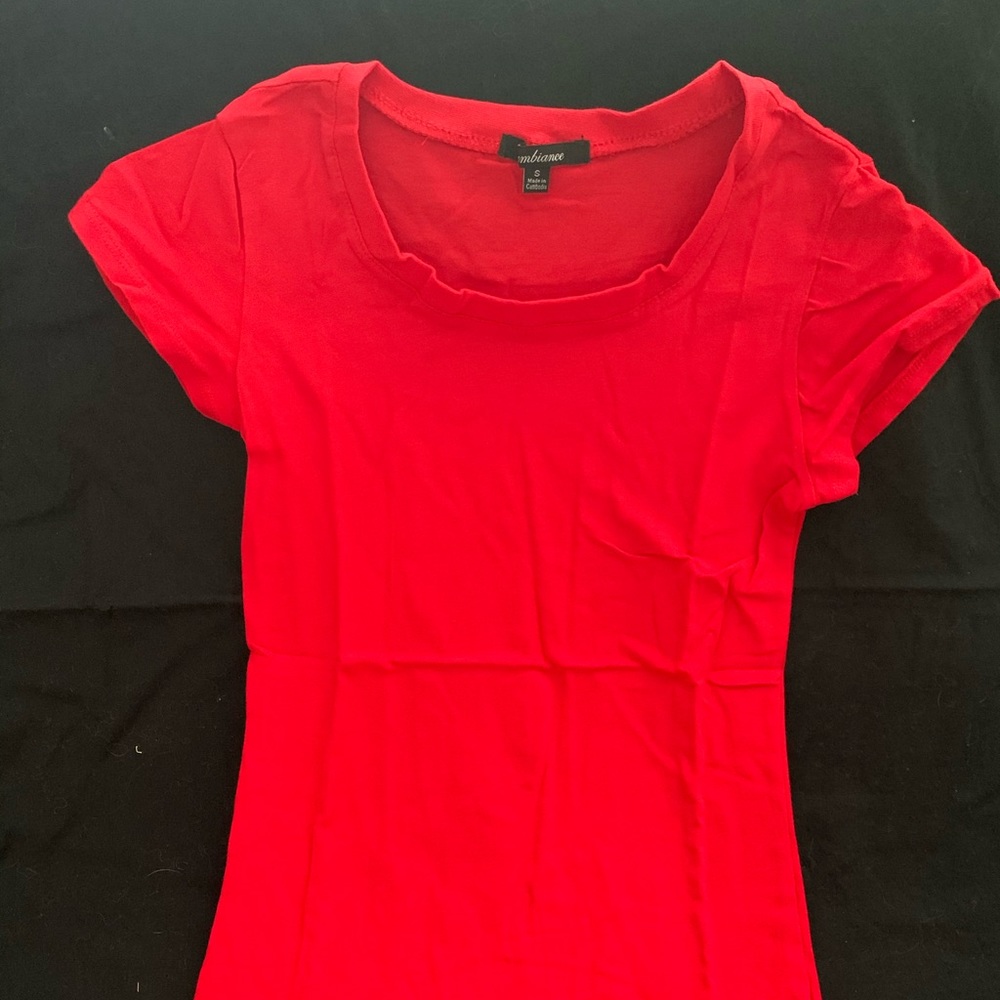 Women’s Fitted T-Shirt